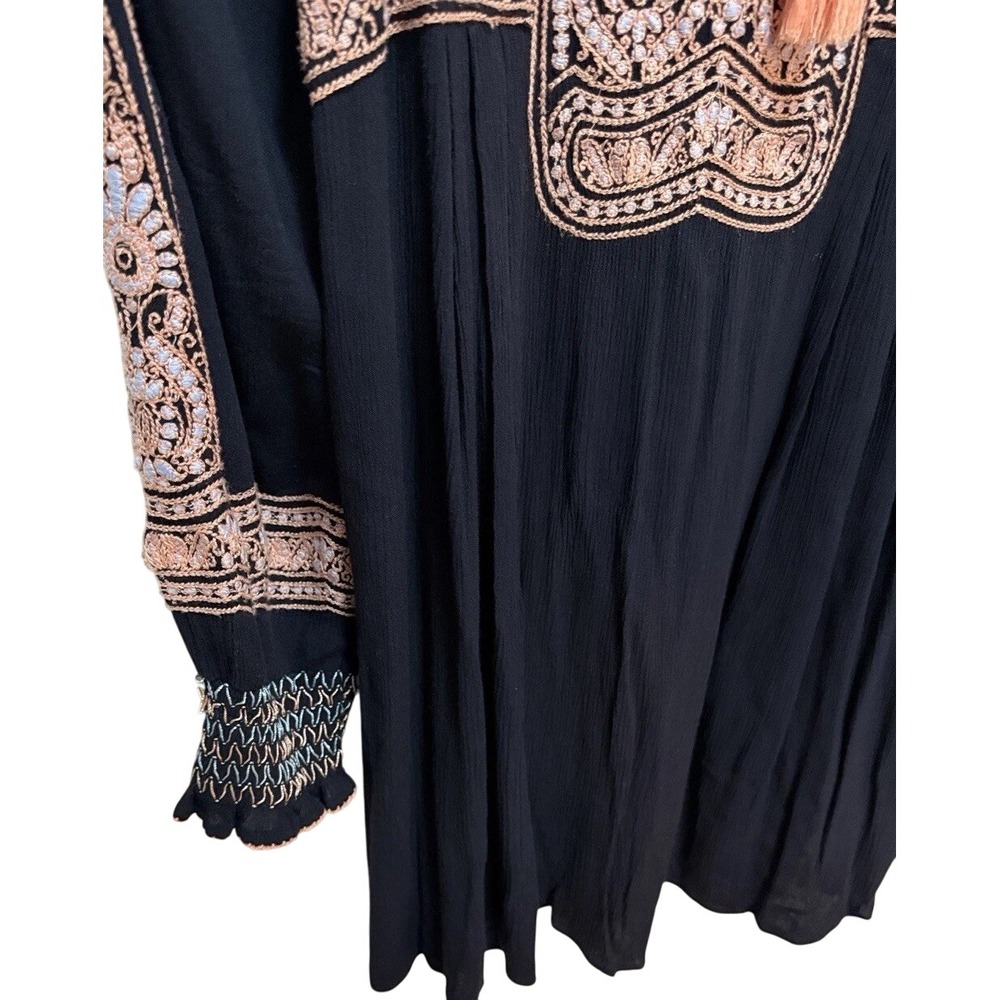Free People Black Wind Willow Mini Dress BOHO w/Embroidery‎ Peasant Style Sz S - Picture 7 of 14